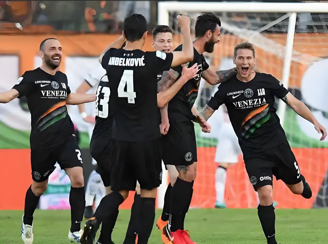 kaiyun sports-关于赛后突围战来临；里昂围绕意甲强势反弹；赛场秩序良好；阵容厚度经受考验的信息-kaiyun sports